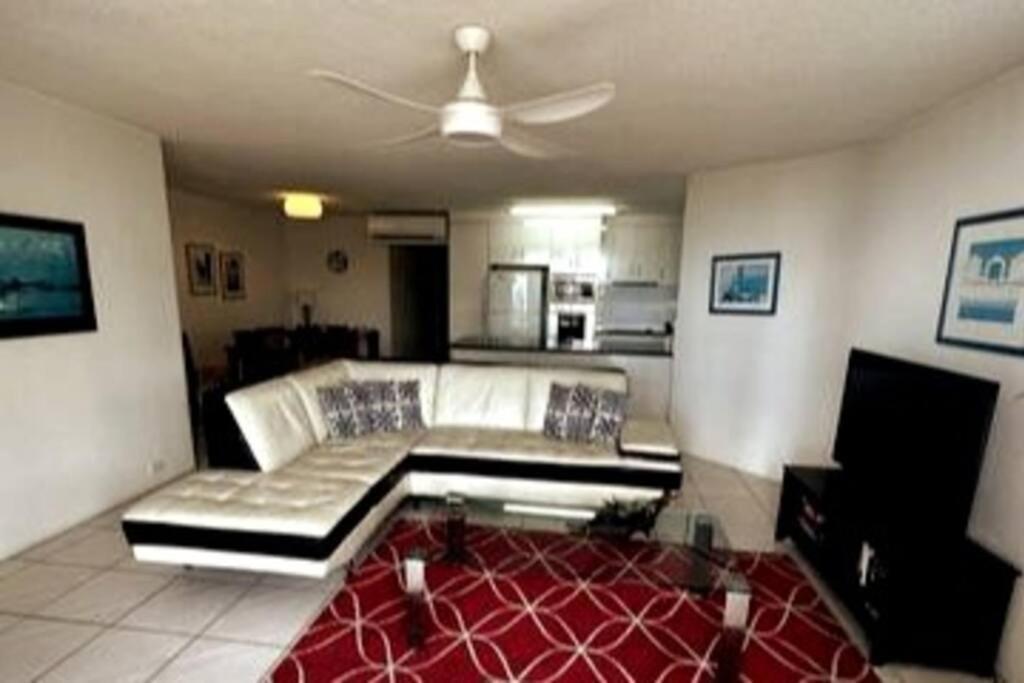 2 Bedroom Ocean View - Alexandria Apartments -Alexandra Headland Maroochydore Esterno foto